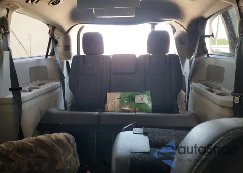 2016 Chrysler Town & Country Touring из США, поврежденный, VIN 2C4RC1BG0GR148082